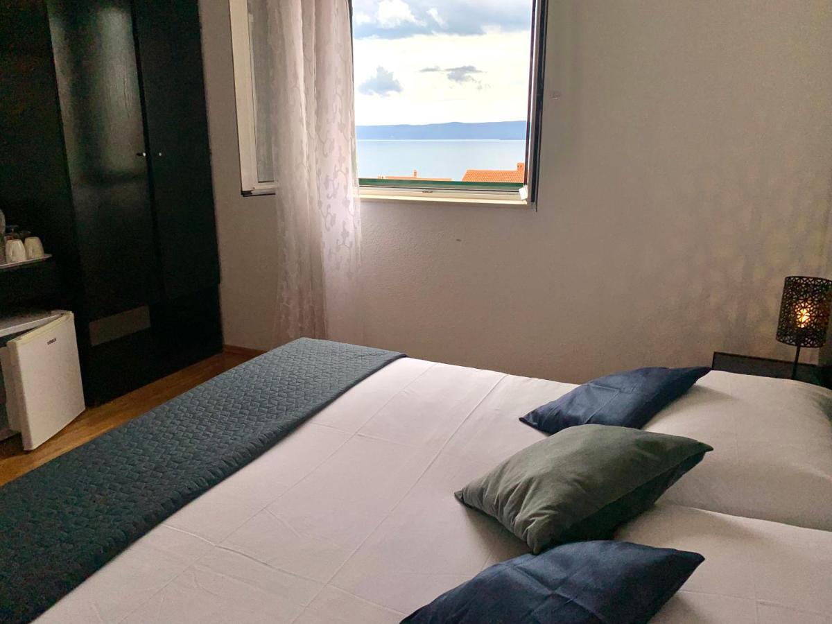 Apartments & Rooms Pierino ボル エクステリア 写真