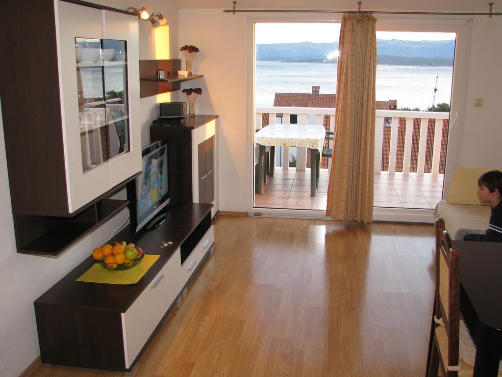 Apartments & Rooms Pierino ボル エクステリア 写真
